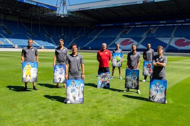 Văn Hậu không có tên trong danh sách rời Heerenveen