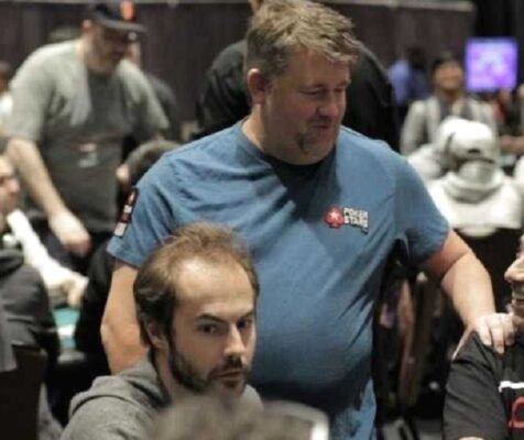 trận đấu poker kinh điển huyền thoại