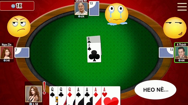 Chơi game đánh bài TLMN offline