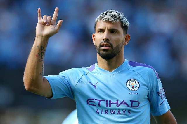 Aguero là cầu thủ xuất sắc nhất Premier League