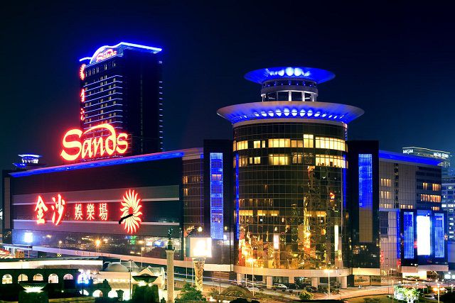 Sòng bạc Sands Macau thu hút nhiều khách du lịch