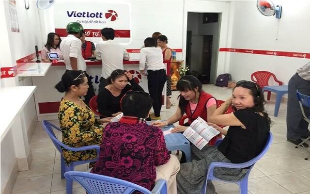 Mọi người cần chọn đại lý chính thức của Vietlott khi mua vé máy bay