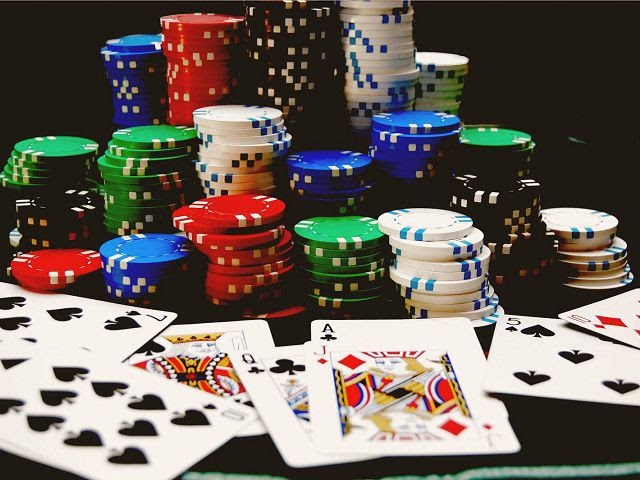 Kinh nghiệm chơi poker