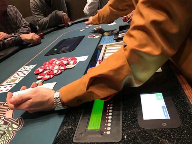 Lý do bị lừa khi chơi Baccarat trực tuyến là chọn nhà cái kém uy tín