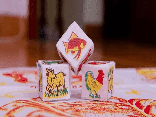 3 quả xúc xắc hình bầu cua tôm cá