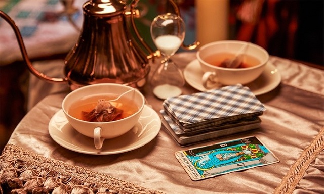 Tôi có thể xem bài Tarot ở đâu tại Hà Nội