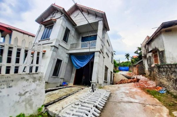 Nằm mơ thấy nhà nghiêng có ý nghĩa gì? Gọi đến số nào?  2010075696