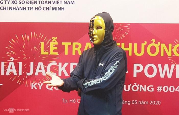 May mắn của người trúng số - người trở thành tỷ phú, người không có gì 