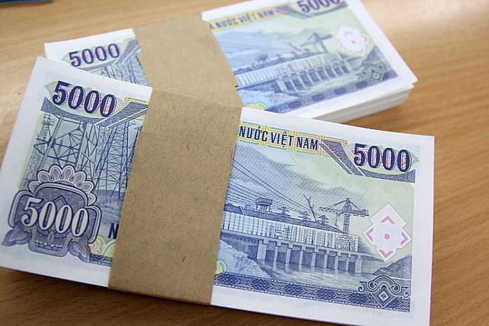  Nằm mơ thấy tiền năm nghìn đánh số đề con gì? Điềm báo gì?