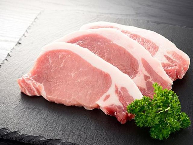 Nằm mơ thấy thịt lợn có ý nghĩa gì? Con nào may mắn trúng số?