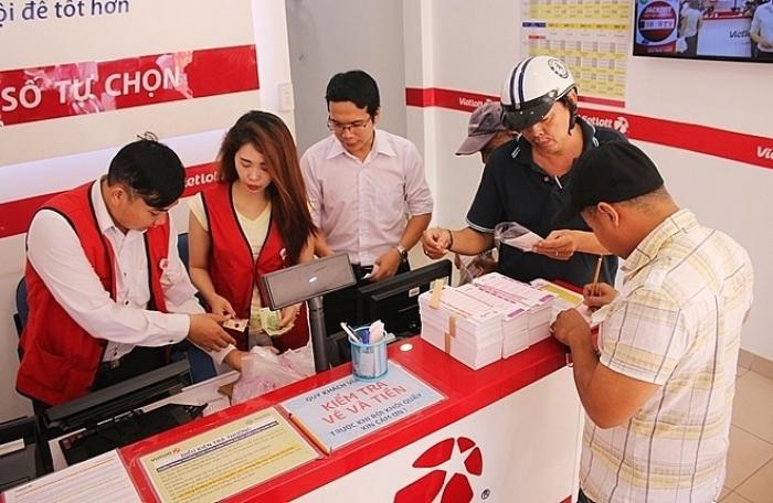 Tôi có thể mua vé số bán buôn ở đâu? Hướng dẫn cách lấy lô giá sỉ chi tiết nhất