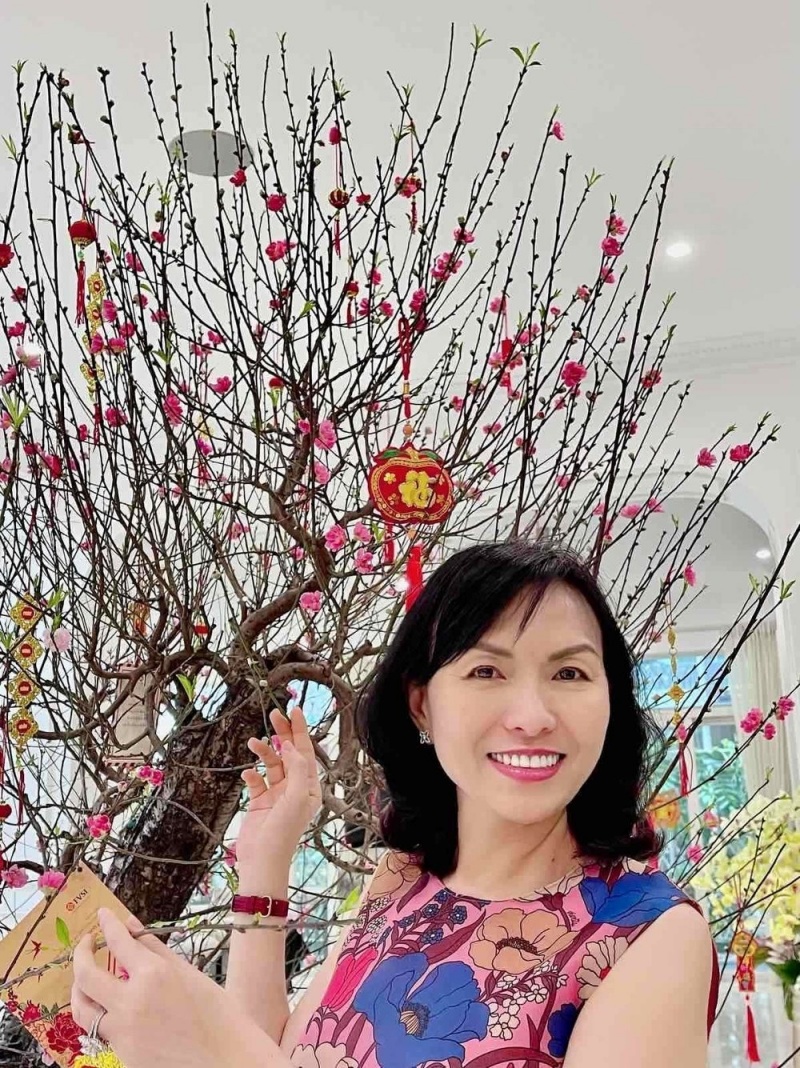 khuôn mặt xinh đẹp