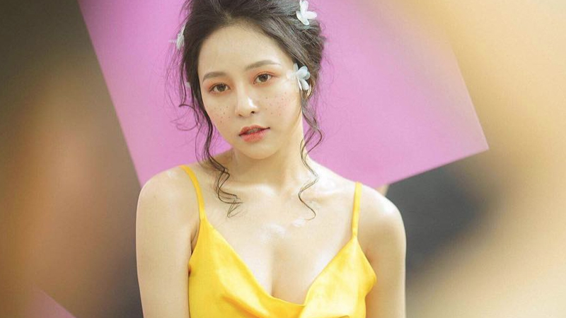 Dĩ An là ai? Cuộc Sống Riêng Của Nhiều Em Gái 9X Hà Thành 2 bạn là ai?