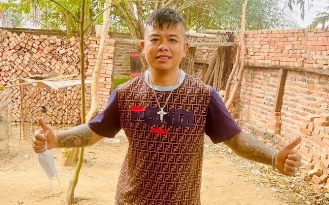 Dương Minh Tuyền tham dự