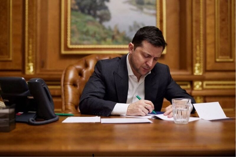Mời các bạn nghe Volodymyr Zelensky