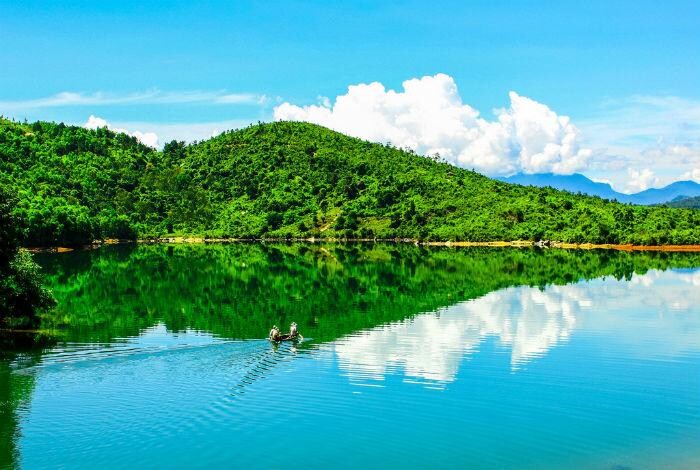 Hồ Funing