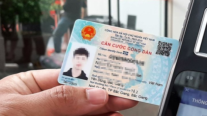 Chuyện này diễn ra như thế nào?