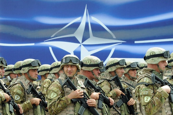 NATO là gì? Tại sao Ukraine vẫn chưa là thành viên NATO? vi-sao-nga-lo-ngai-viec-nato-mo-rong-sang-phia-dong