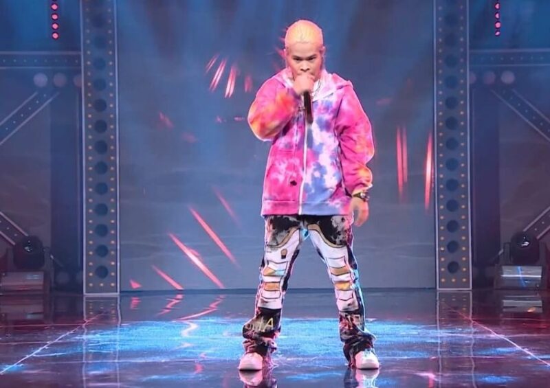 Chuỗi biển là ai?