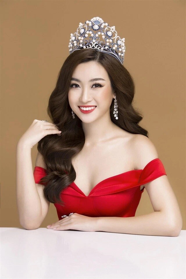 Đỗ Mỹ Linh là ai? Lộ diện danh tính chồng sắp cưới nhà Bầu Hiển Đỗ Mỹ Linh là ai? Lộ diện danh tính chồng sắp cưới nhà Bầu Hiển