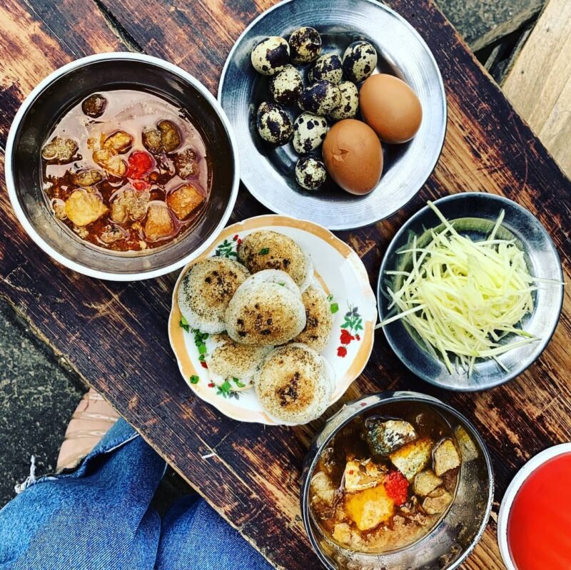 nhà ăn