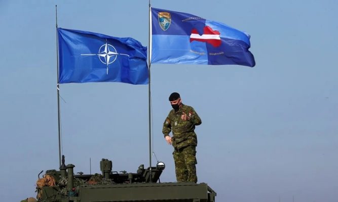 NATO là gì?